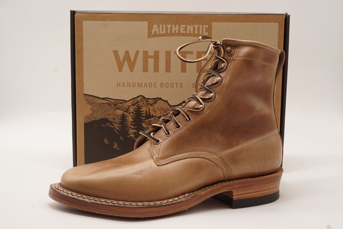 Photo by GuardedGoods on September 29, 2025 of the White's 375 in Horween Natural Chromexcel.