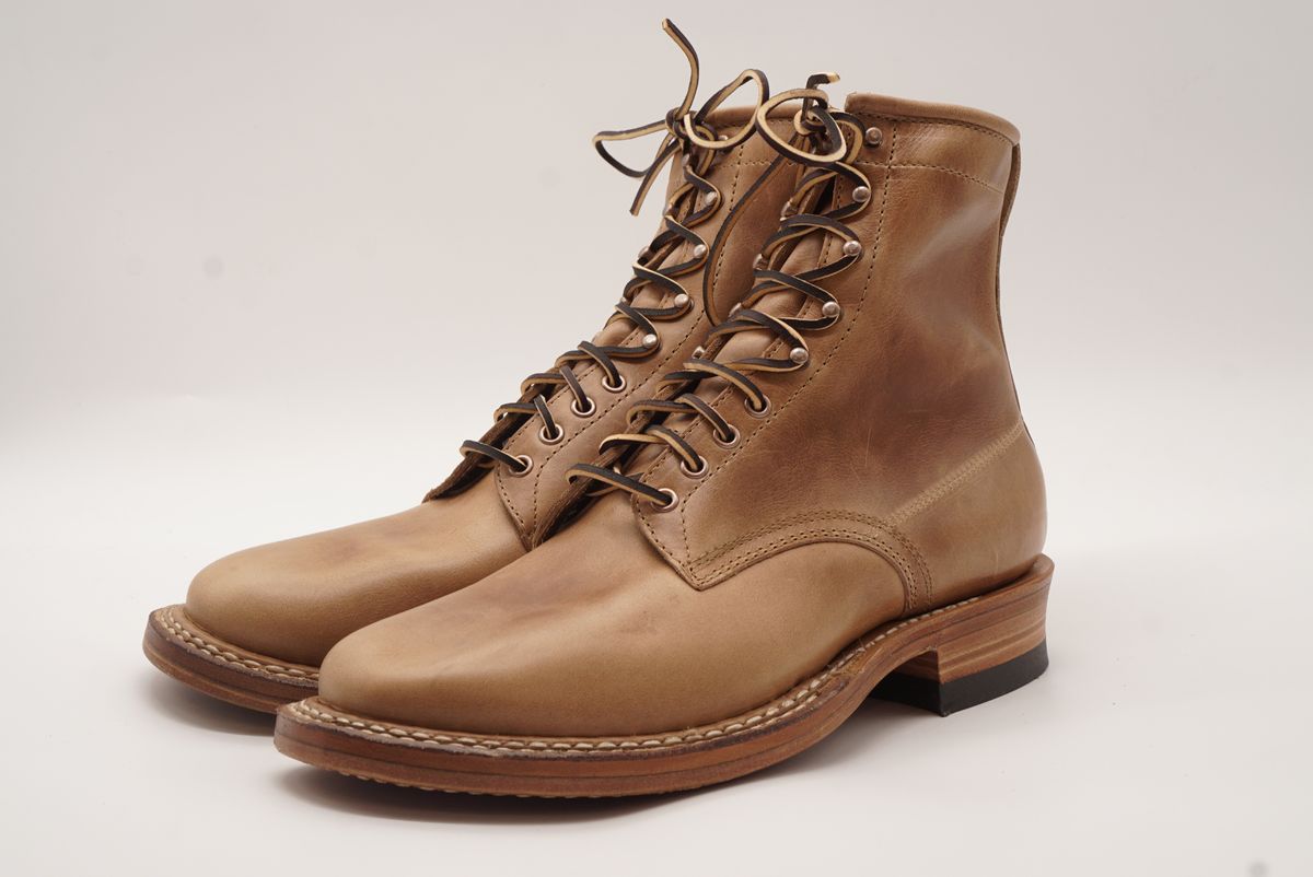 Photo by GuardedGoods on September 29, 2025 of the White's 375 in Horween Natural Chromexcel.