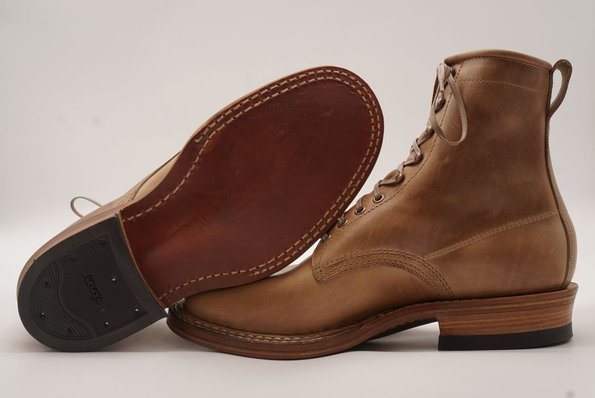 Photo by GuardedGoods on September 29, 2025 of the White's 375 in Horween Natural Chromexcel.
