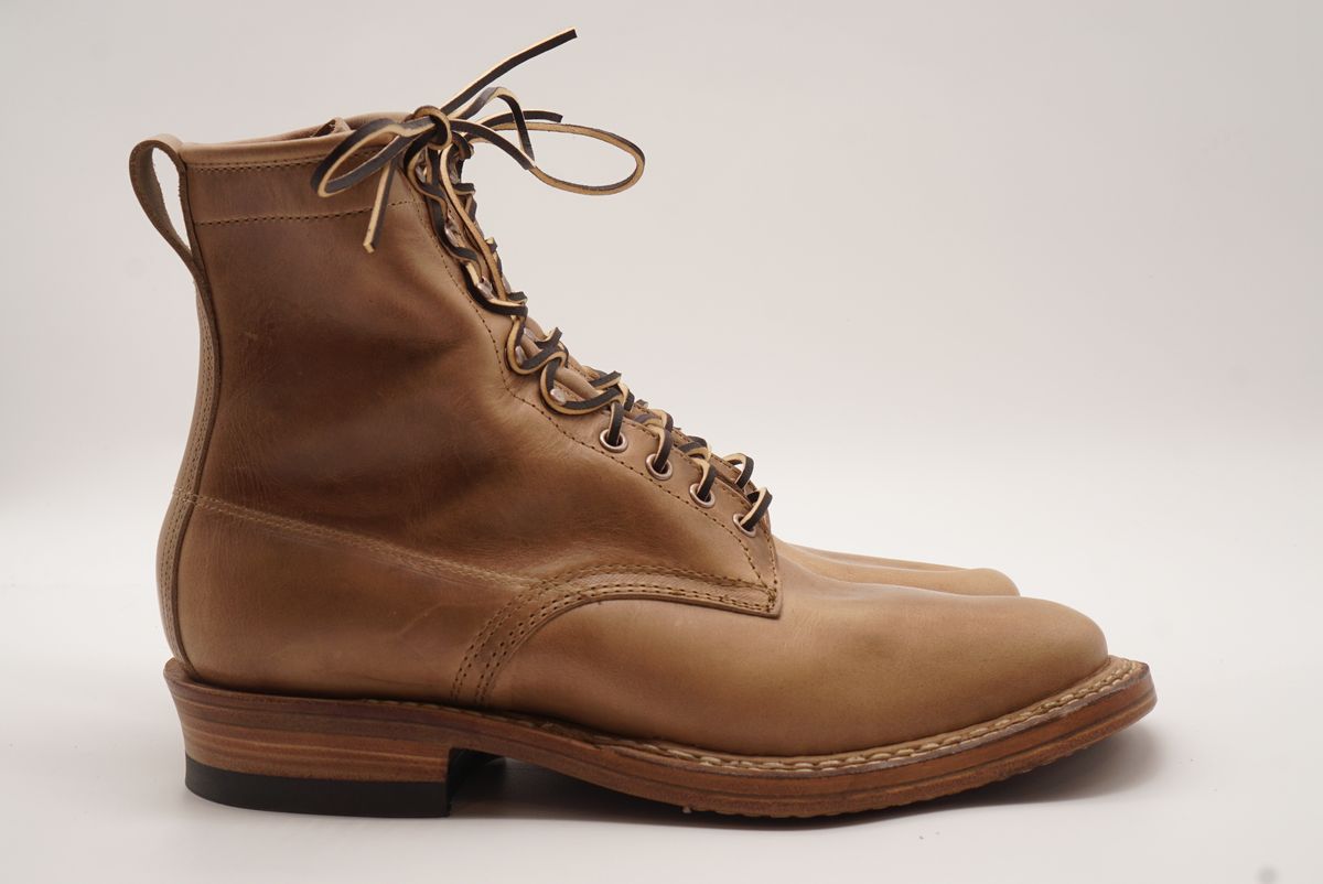 Photo by GuardedGoods on September 29, 2025 of the White's 375 in Horween Natural Chromexcel.