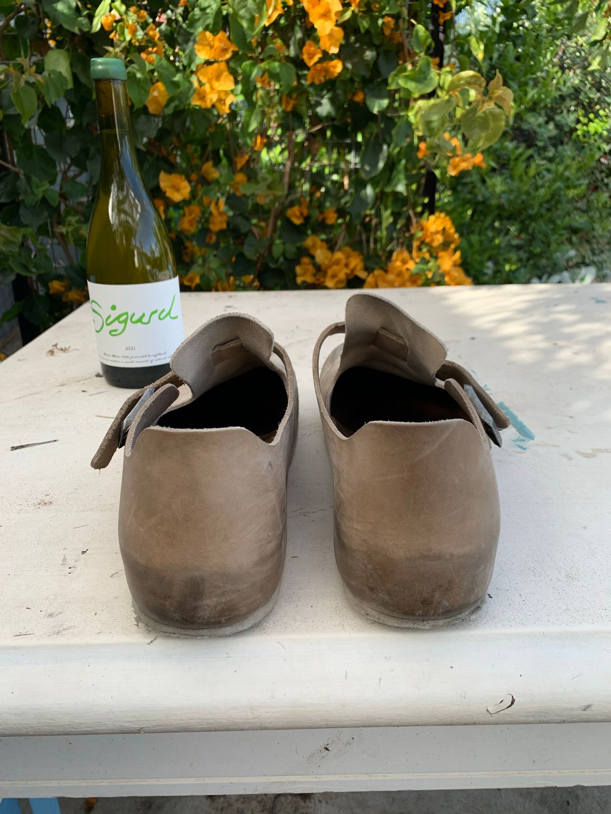 Photo by TheMorrie on November 4, 2022 of the Birkenstock London in Sandcastle Suede.