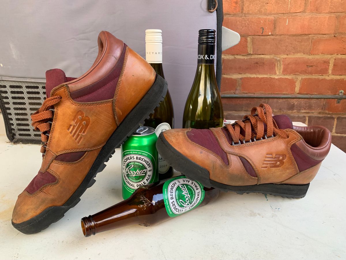 Photo by TheMorrie on April 6, 2025 of the New Balance Rainier in Unknown Natural Veg Tan.