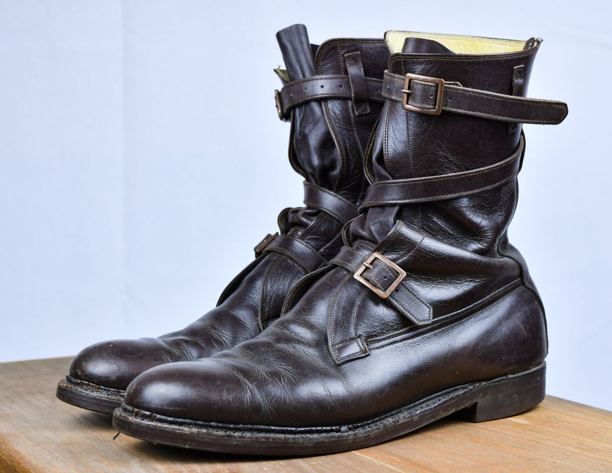 Photo by ermoyce on January 12, 2023 of the Dehner Tank Boot (Strap) in Unknown Leather.