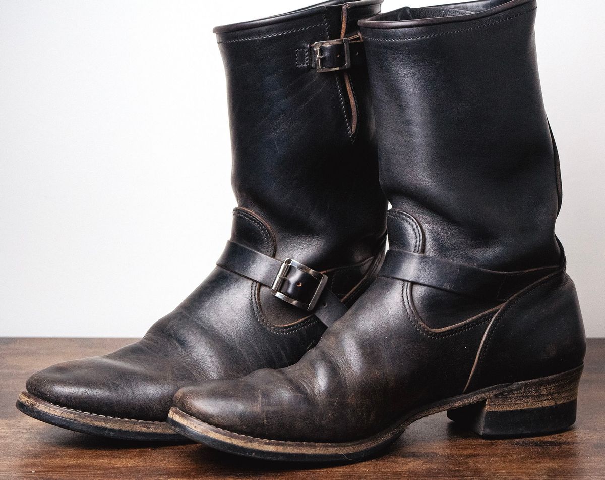 Photo by ermoyce on January 19, 2026 of the Attractions BILTBUCK Engineer Boots in Black Italian Horsebutt.