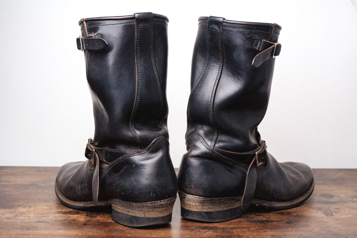 Photo by ermoyce on January 19, 2026 of the Attractions BILTBUCK Engineer Boots in Black Italian Horsebutt.