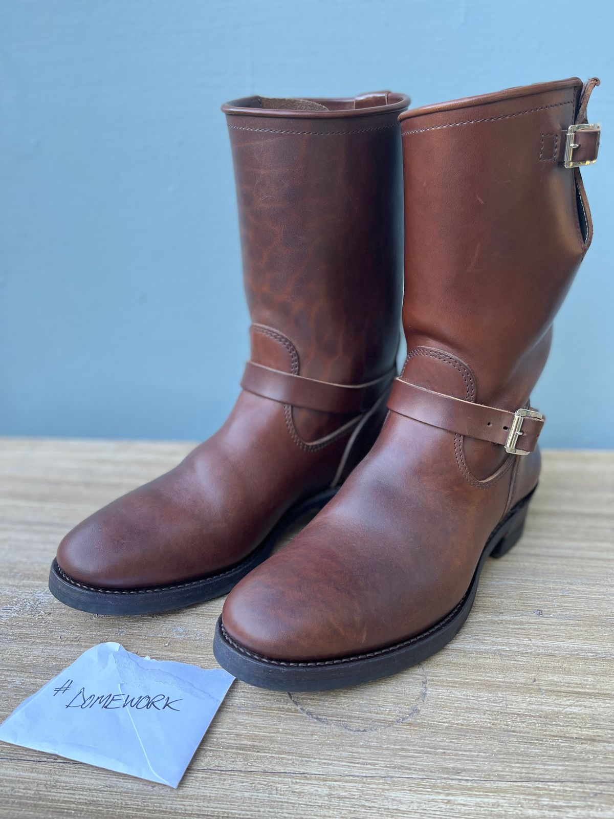 Photo by ermoyce on October 2, 2022 of the Attractions BILTBUCK Engineer Boots in Brown Italian Horsebutt.