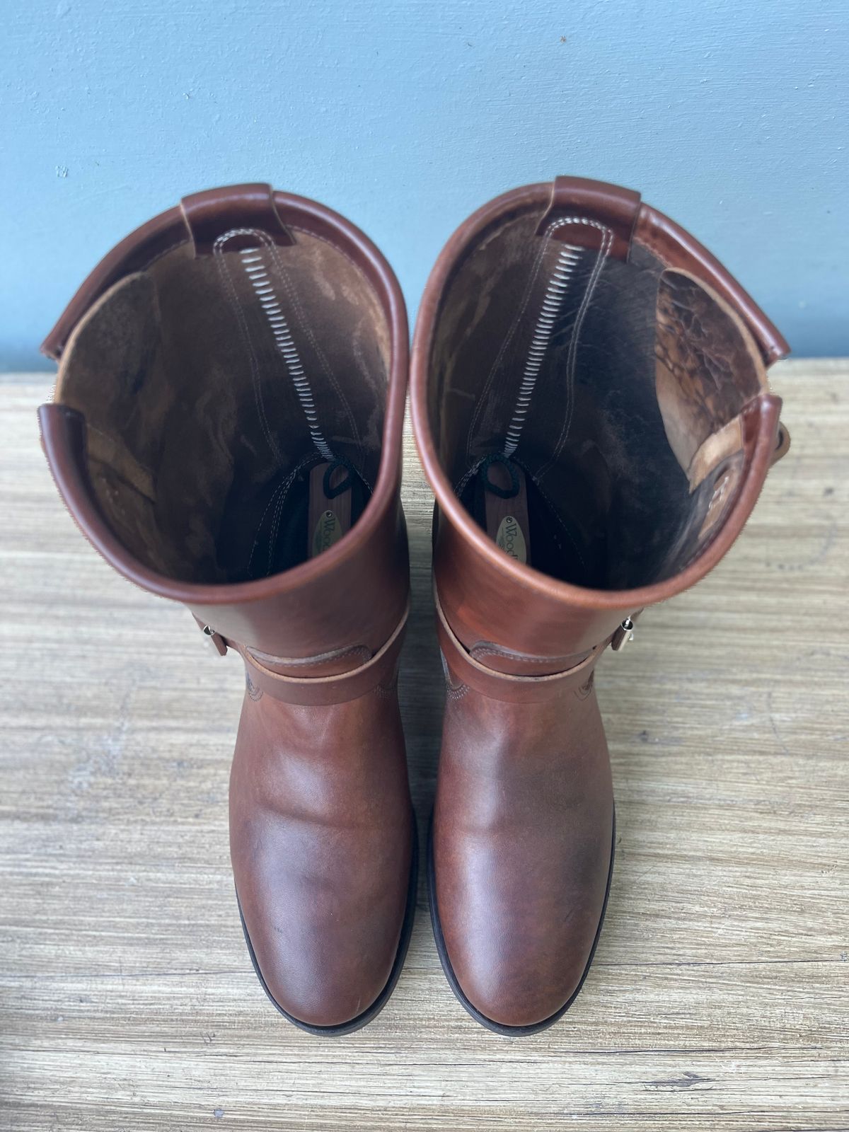 Photo by ermoyce on October 2, 2022 of the Attractions BILTBUCK Engineer Boots in Brown Italian Horsebutt.