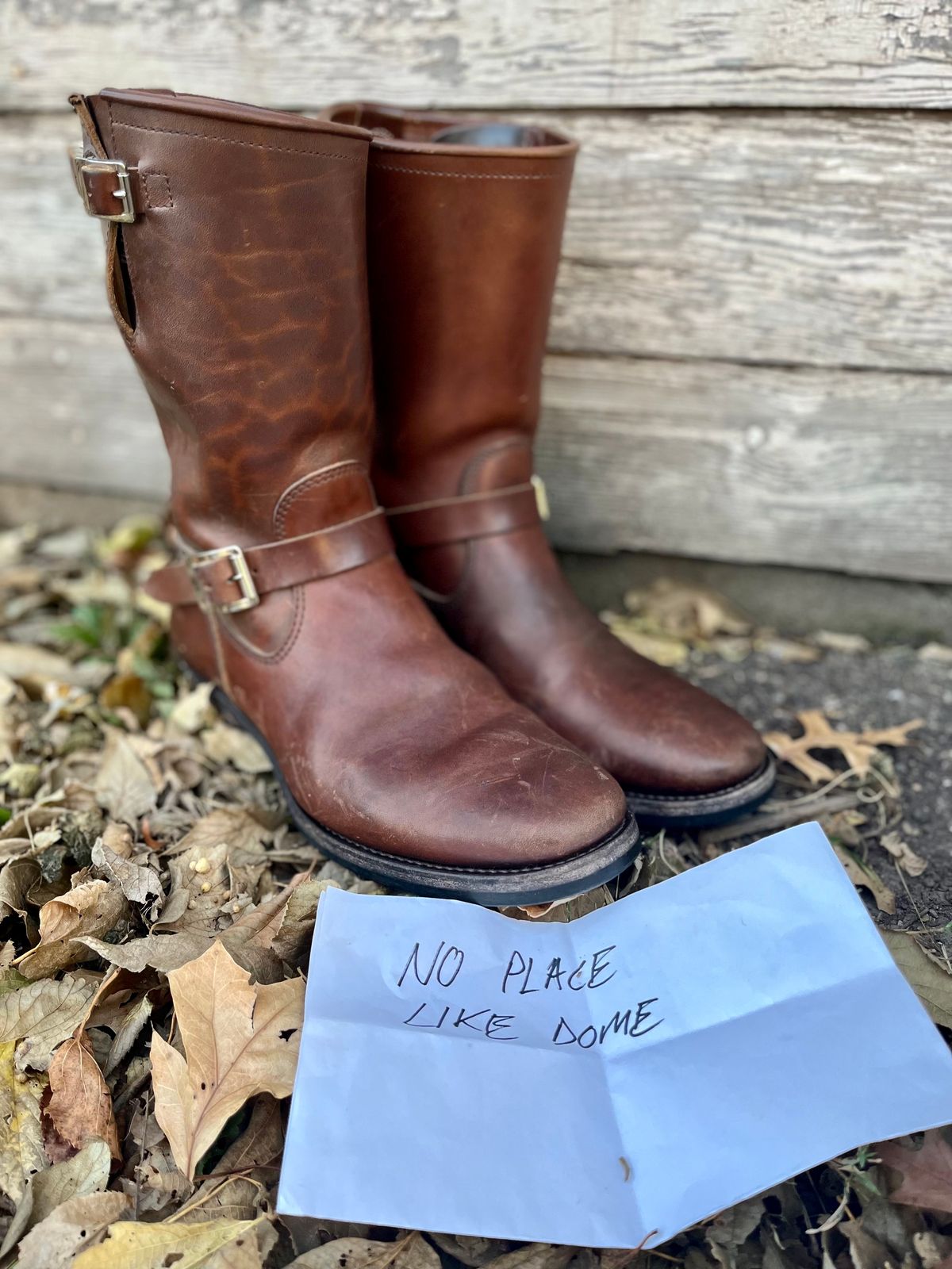 Photo by ermoyce on November 2, 2022 of the Attractions BILTBUCK Engineer Boots in Brown Italian Horsebutt.