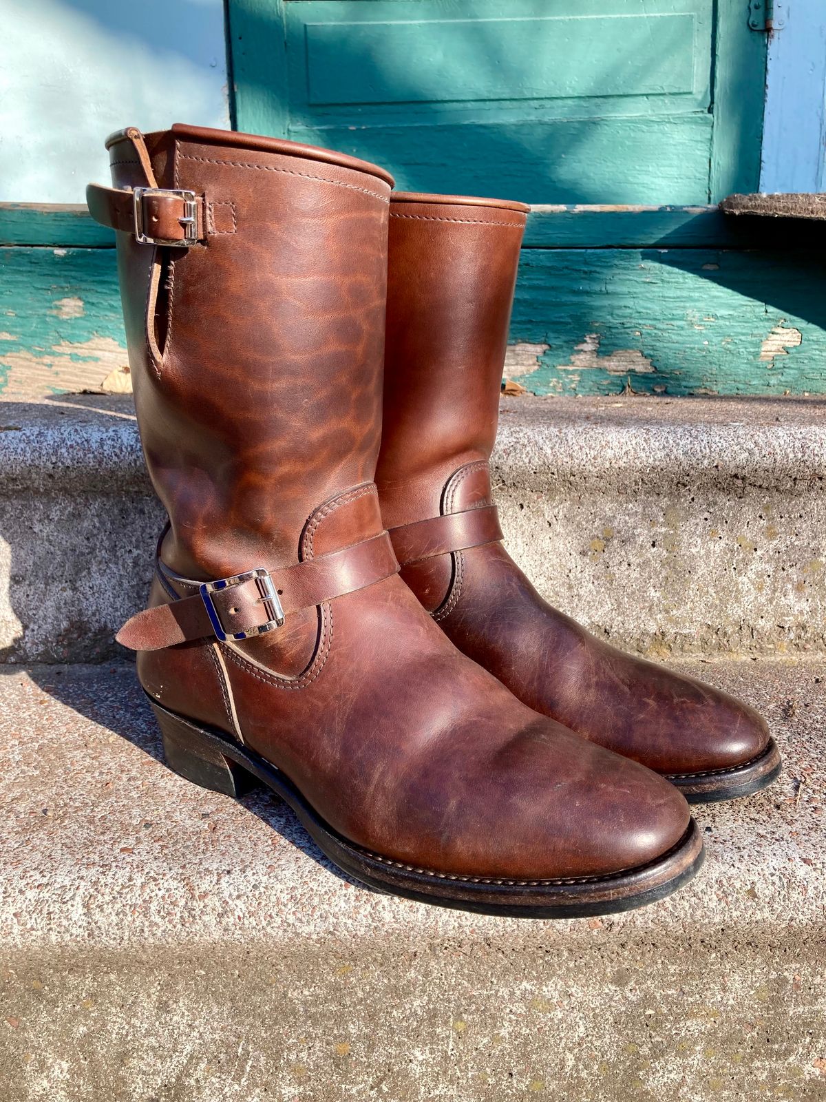 Photo by ermoyce on December 5, 2022 of the Attractions BILTBUCK Engineer Boots in Brown Italian Horsebutt.