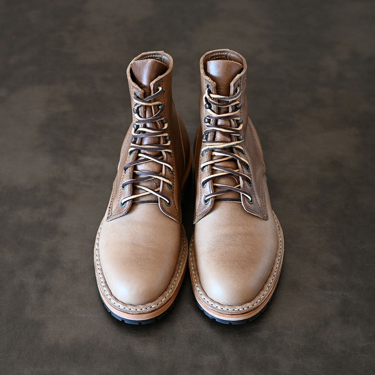 Photo by vasuki_design on October 9, 2023 of the White's MP-Sherman Plain Toe in Horween Natural Chromexcel.