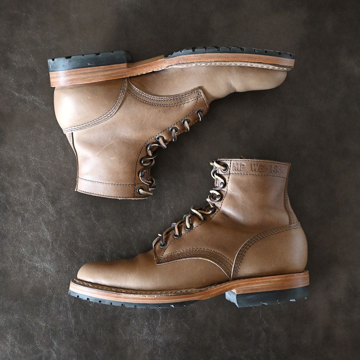 Photo by vasuki_design on November 2, 2023 of the White's MP-Sherman Plain Toe in Horween Natural Chromexcel.
