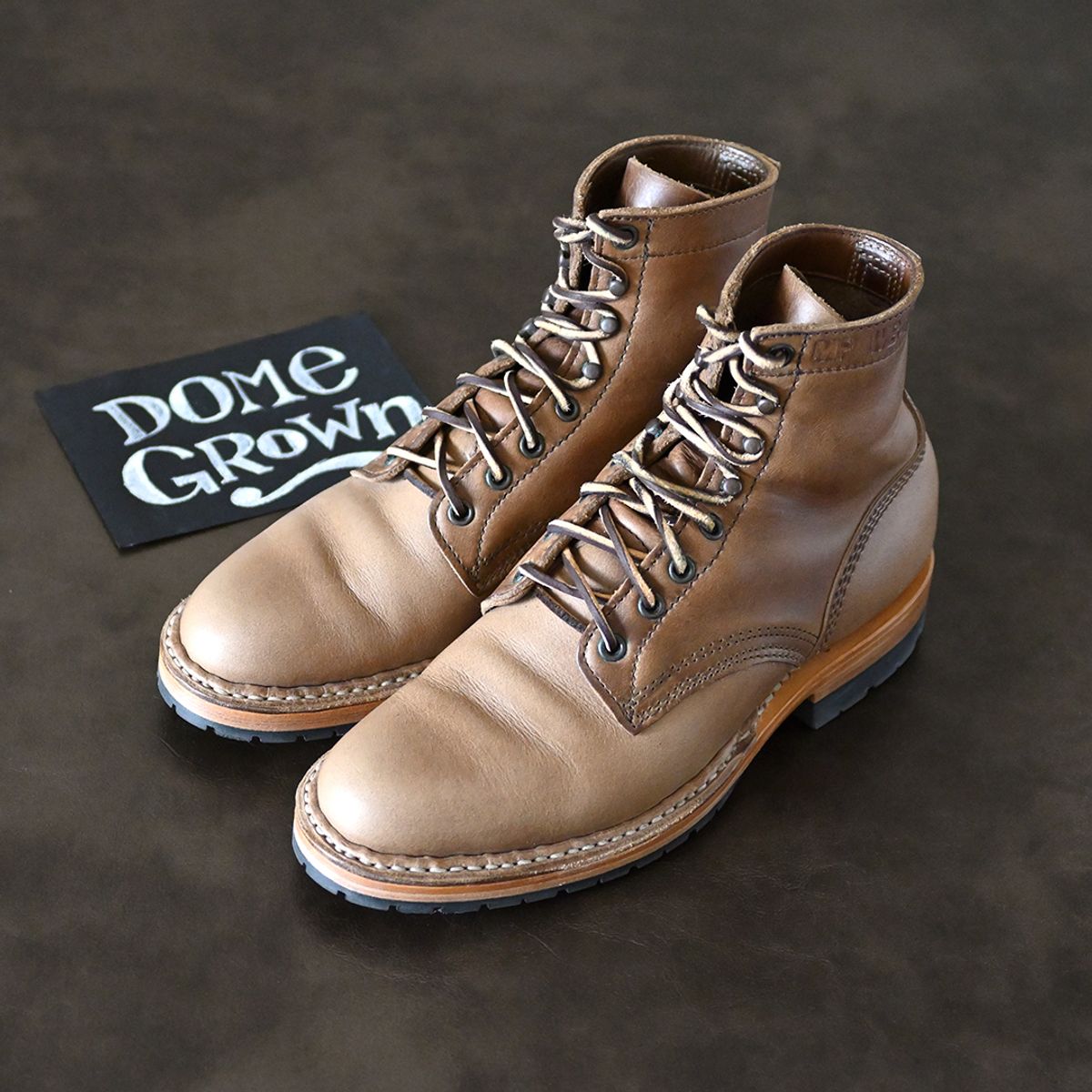 Photo by vasuki_design on November 2, 2023 of the White's MP-Sherman Plain Toe in Horween Natural Chromexcel.