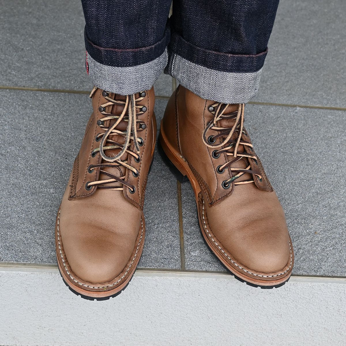 Photo by vasuki_design on December 2, 2023 of the White's MP-Sherman Plain Toe in Horween Natural Chromexcel.