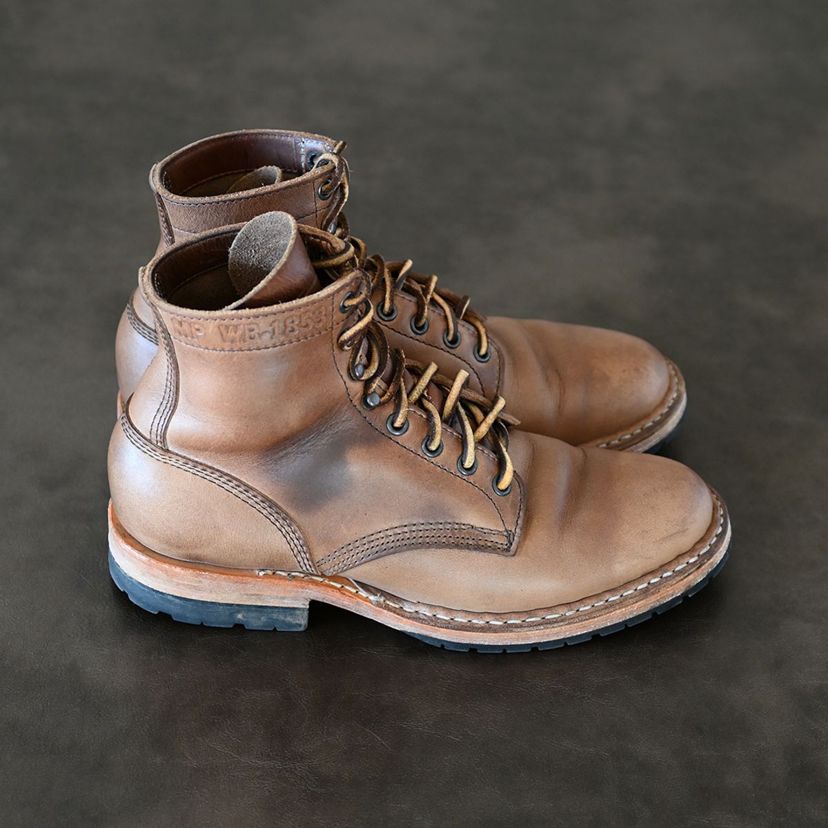 Photo by vasuki_design on January 3, 2024 of the White's MP-Sherman Plain Toe in Horween Natural Chromexcel.