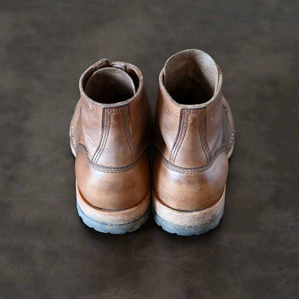 Photo by vasuki_design on March 1, 2024 of the White's MP-Sherman Plain Toe in Horween Natural Chromexcel.