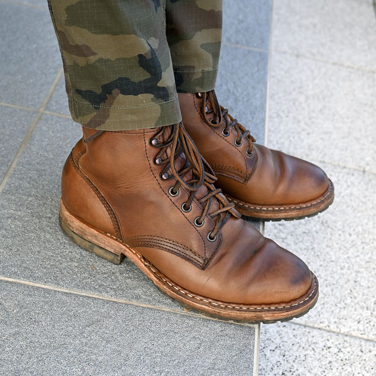 Photo by vasuki_design on April 1, 2024 of the White's MP-Sherman Plain Toe in Horween Natural Chromexcel.