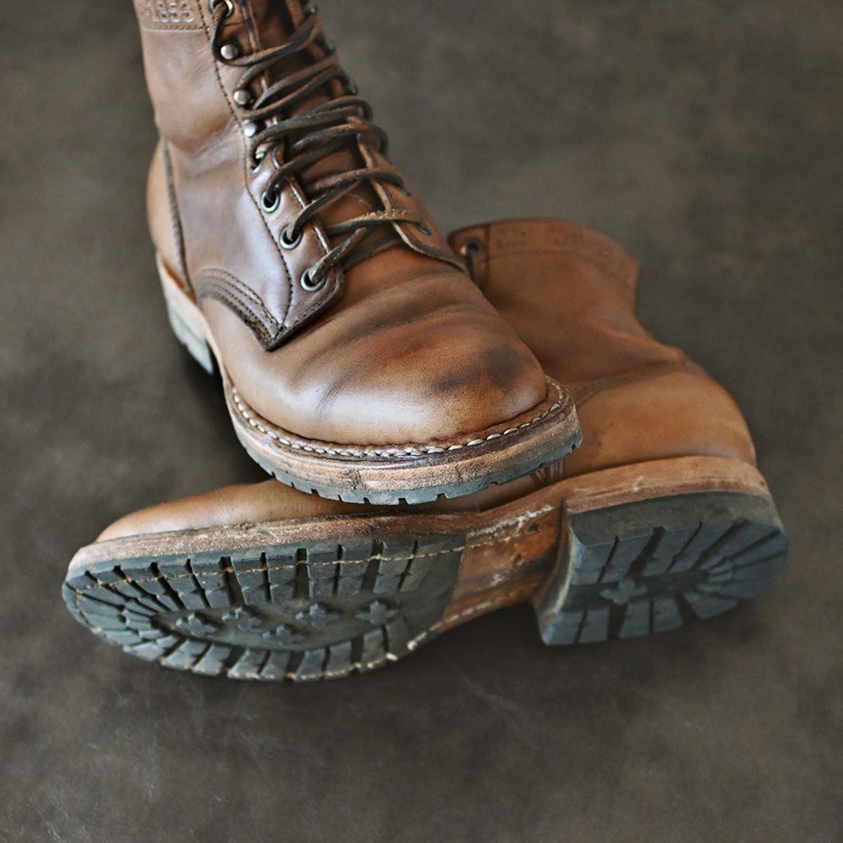 Photo by vasuki_design on March 31, 2024 of the White's MP-Sherman Plain Toe in Horween Natural Chromexcel.