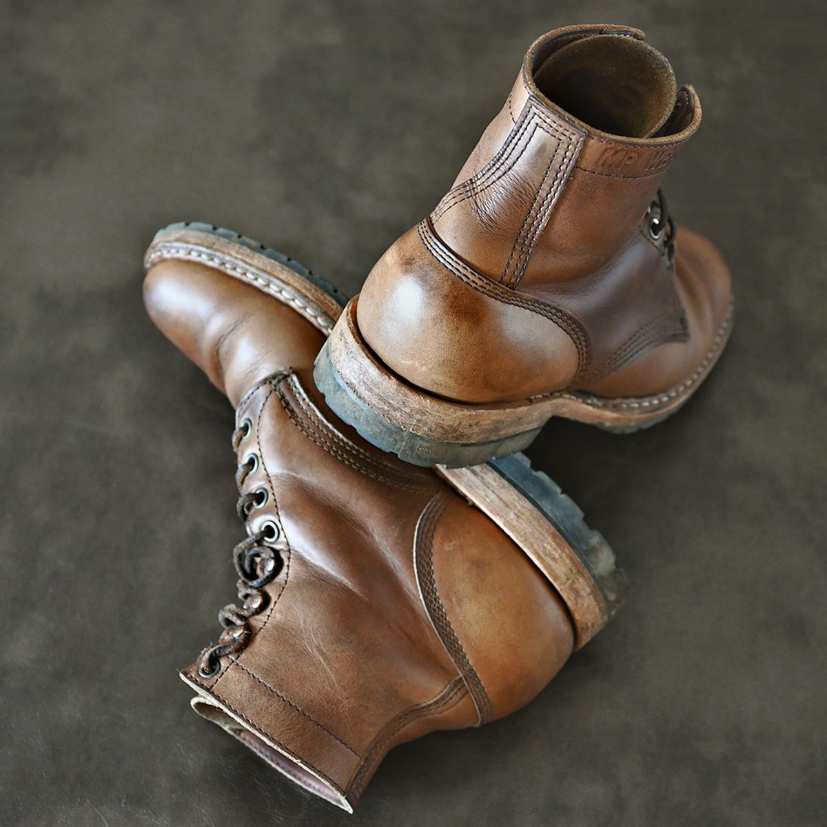 Photo by vasuki_design on March 31, 2024 of the White's MP-Sherman Plain Toe in Horween Natural Chromexcel.