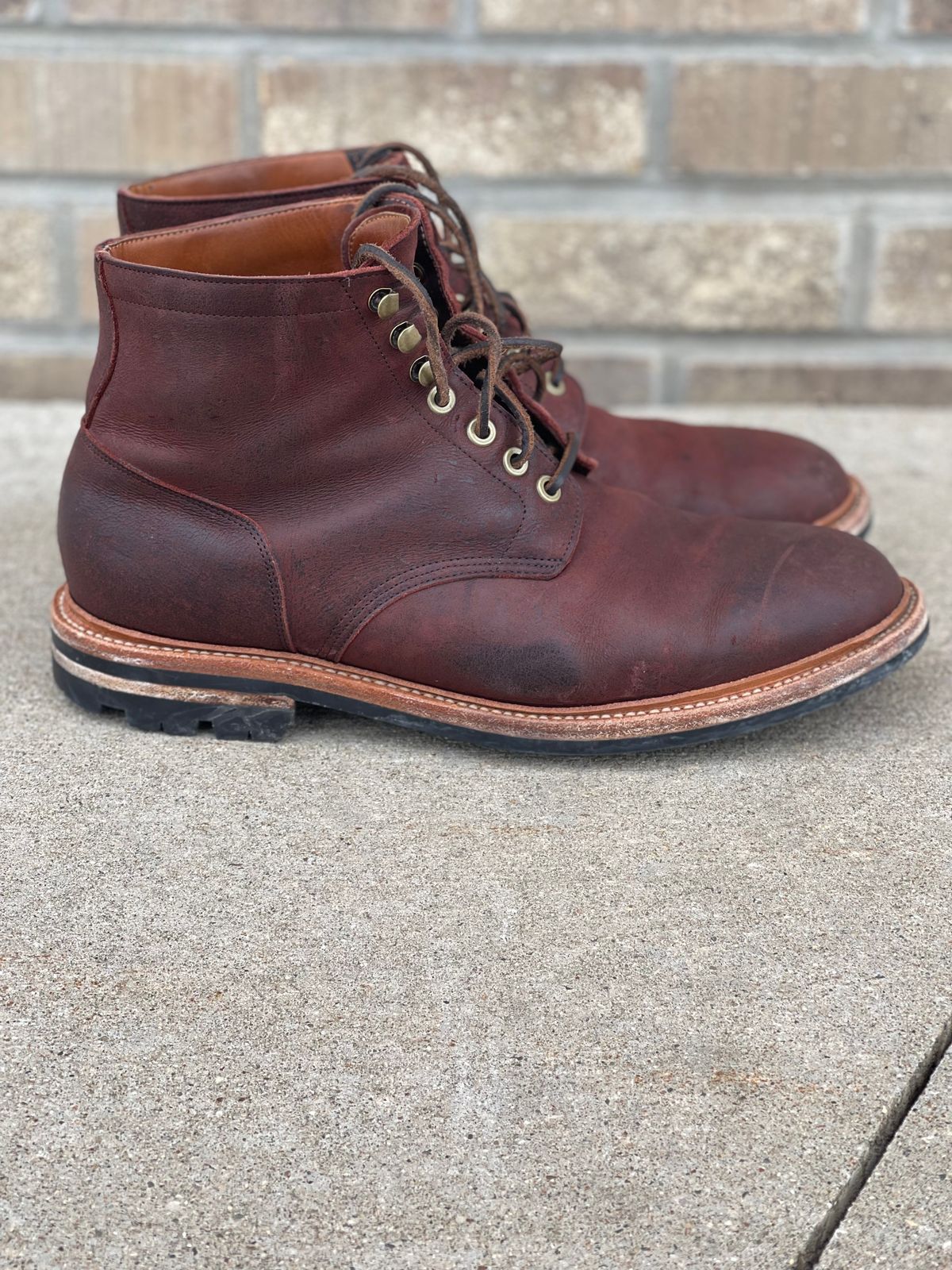 Photo by nasnurse on March 1, 2023 of the Grant Stone Diesel Boot in C.F. Stead Dark Burgundy Classic Kudu.