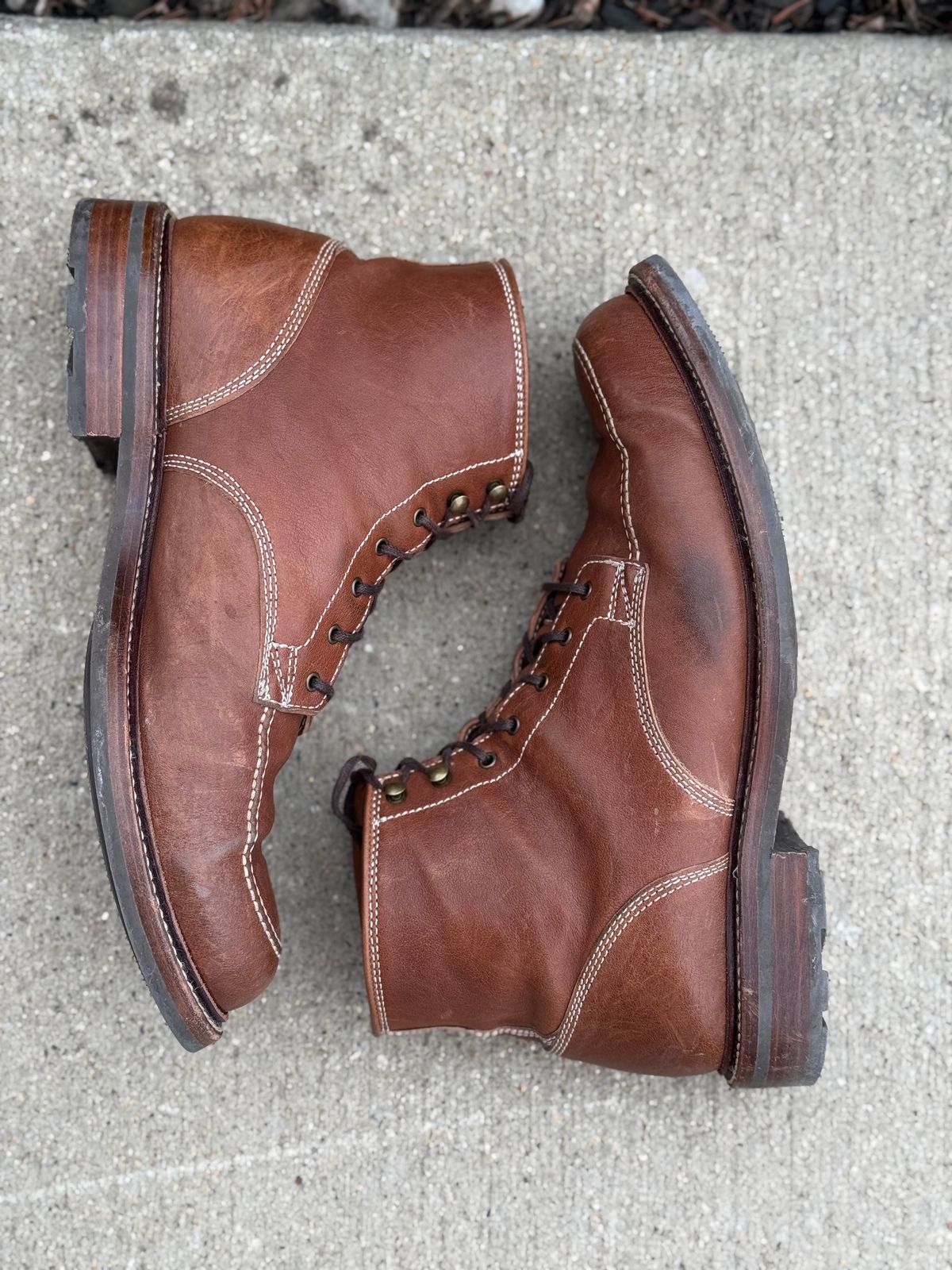 Photo by nasnurse on March 3, 2025 of the Caswell Boot Company Stanton in Maryam Kangaroo Washed Toscanello.