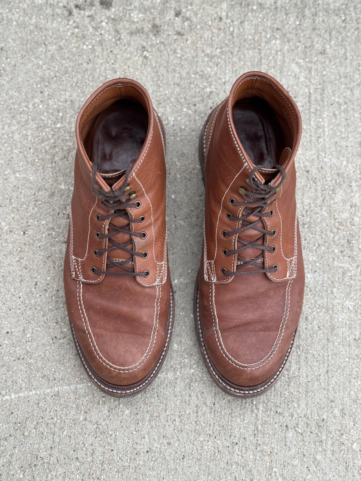 Photo by nasnurse on March 3, 2025 of the Caswell Boot Company Stanton in Maryam Kangaroo Washed Toscanello.