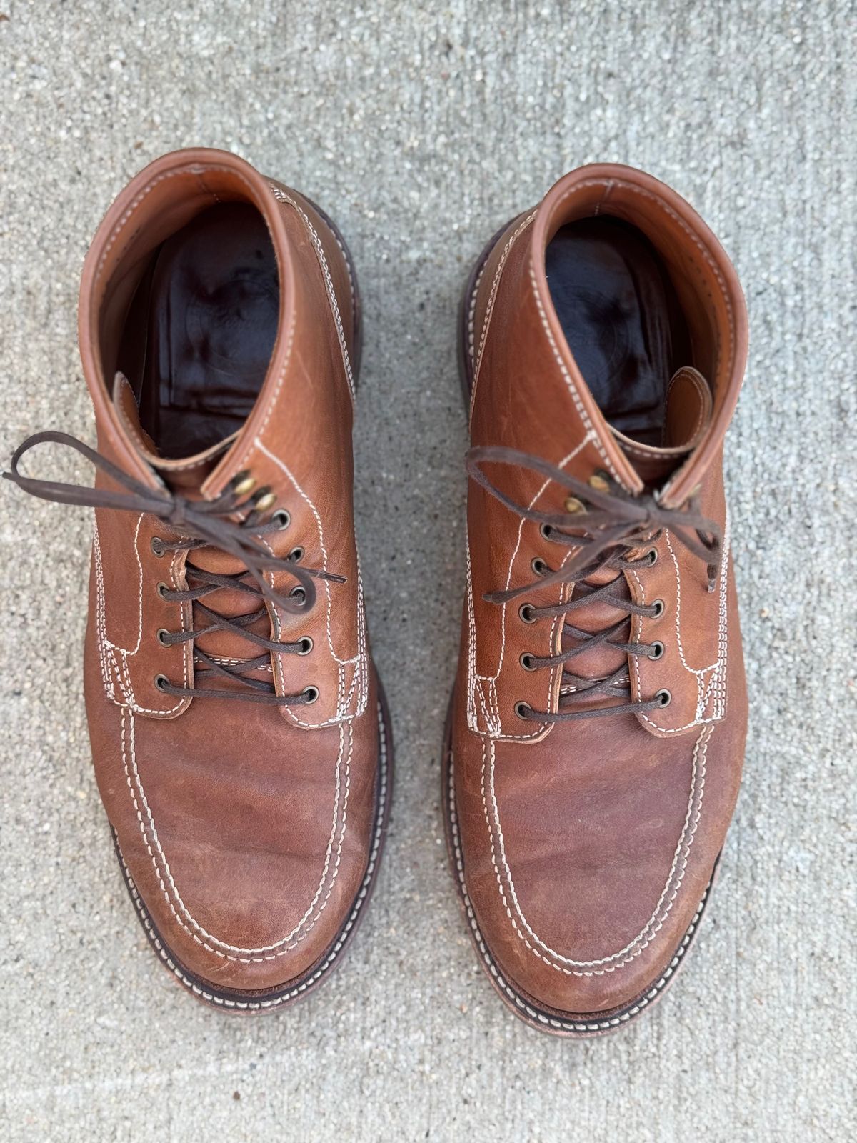 Photo by nasnurse on April 5, 2025 of the Caswell Boot Company Stanton in Maryam Kangaroo Washed Toscanello.