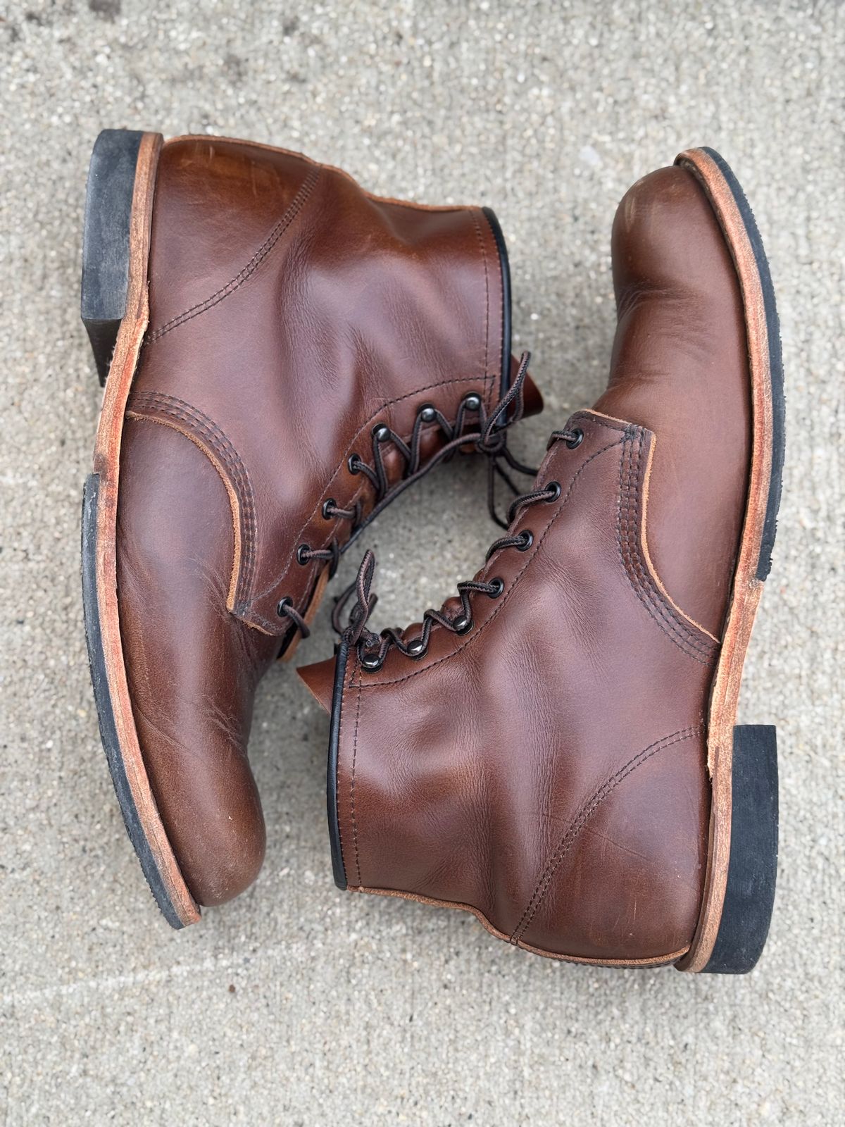 Photo by nasnurse on March 3, 2025 of the Red Wing Beckman in S.B. Foot Cigar Excalibur.