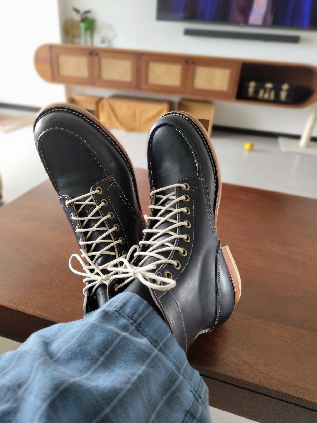 Photo by agogo on October 1, 2023 of the Onderhoud MC01 Moc Toe Boot in Wickett & Craig Black Traditional Harness.