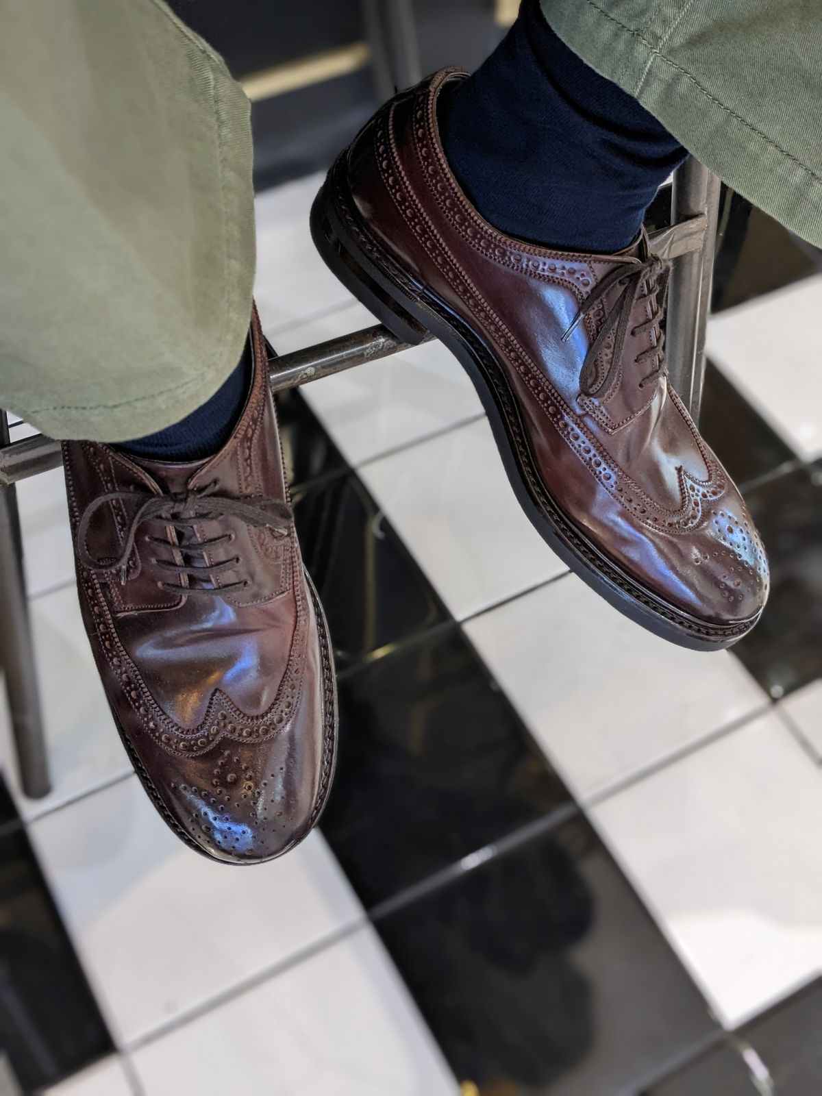 Photo by thereluctantshoemaker on February 2, 2023 of the Bridlen Unlisted Model in Unlisted Leather.