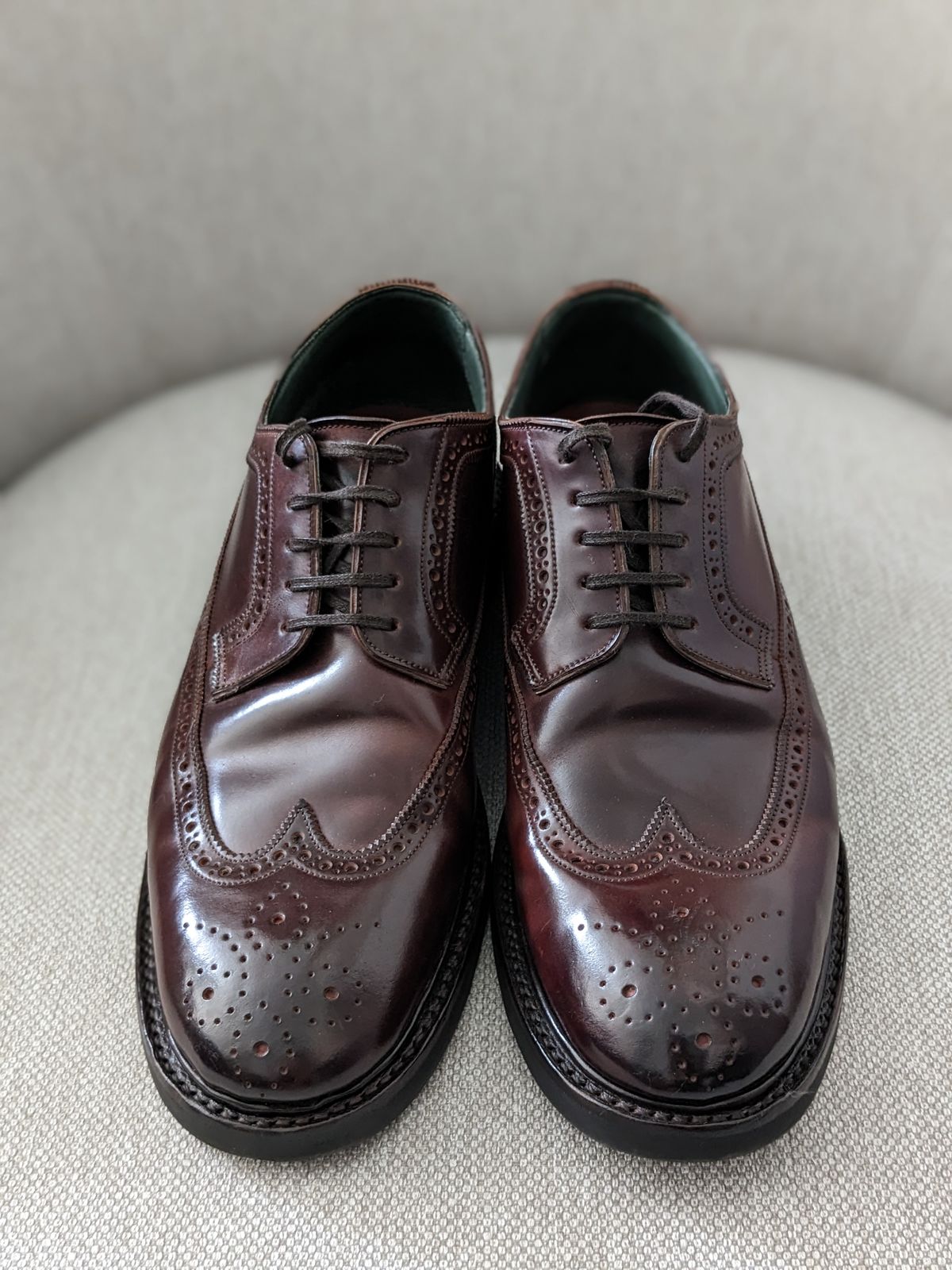 Photo by thereluctantshoemaker on February 2, 2023 of the Bridlen Unlisted Model in Unlisted Leather.