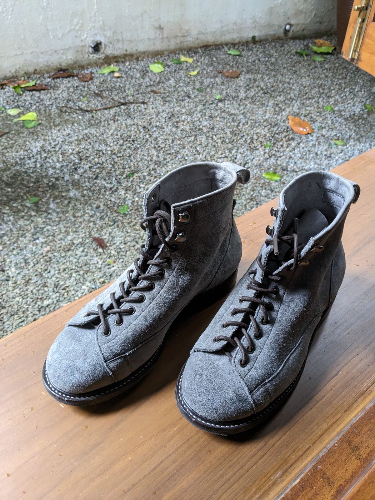 Photo by thereluctantshoemaker on December 4, 2023 of the Bridlen Monkey Boot in C.F. Stead Baltic Kudu Reverse.