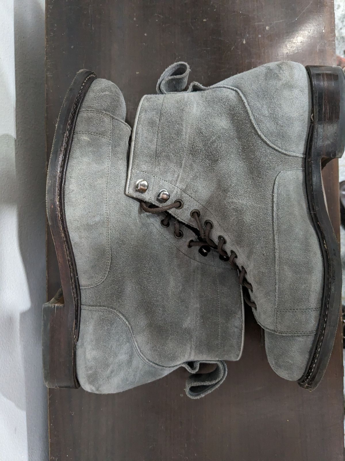 Photo by thereluctantshoemaker on January 1, 2024 of the Bridlen Monkey Boot in C.F. Stead Baltic Kudu Reverse.