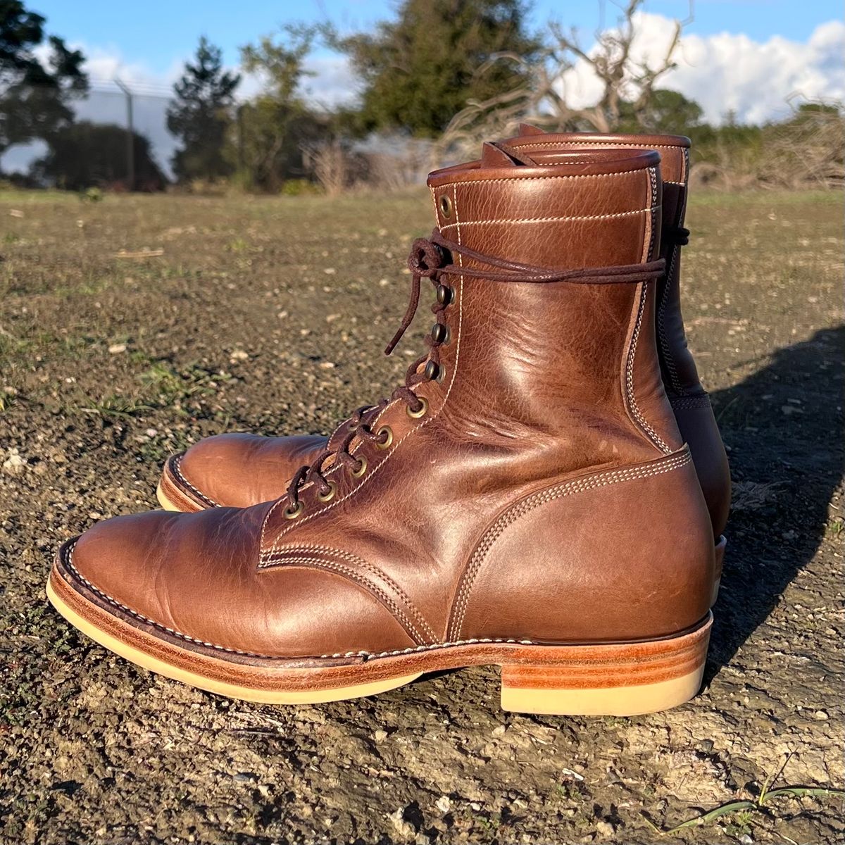 Photo by motrix on December 5, 2022 of the Onderhoud SVC02 Packer Boot in Horween Natural Chromexcel.