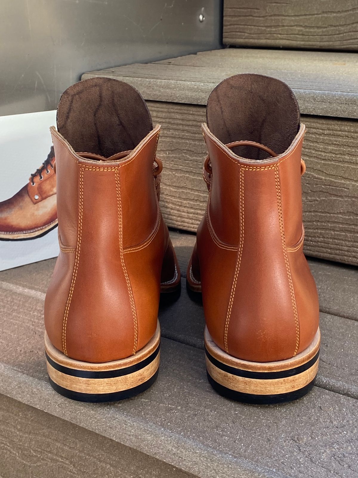 Photo by Behethan on November 1, 2023 of the Østmo Type I in Spanish Veg Tan.