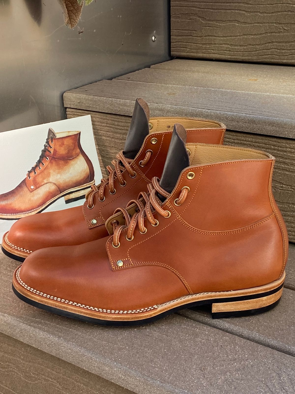 Photo by Behethan on November 1, 2023 of the Østmo Type I in Spanish Veg Tan.