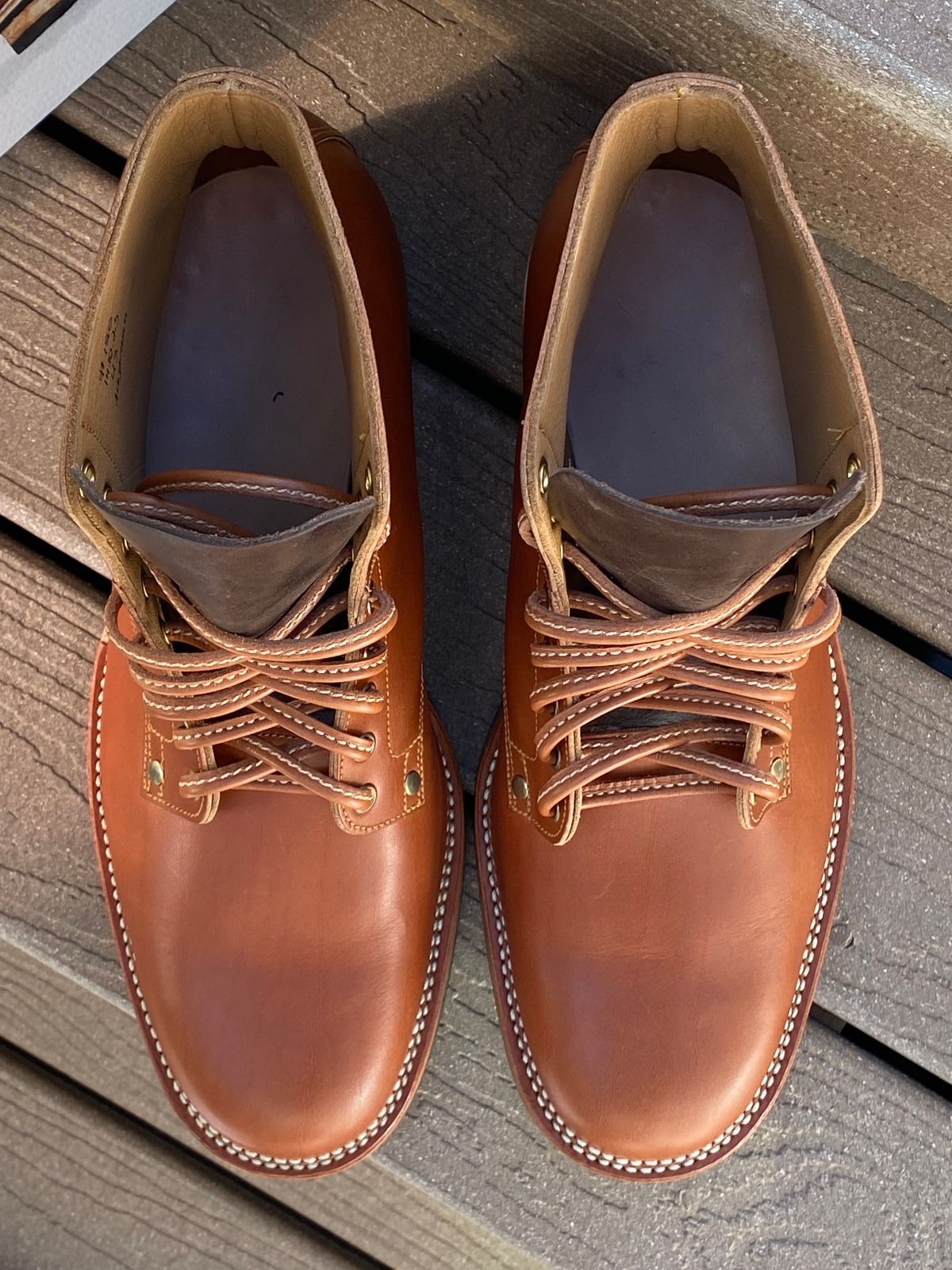 Photo by Behethan on November 1, 2023 of the Østmo Type I in Spanish Veg Tan.