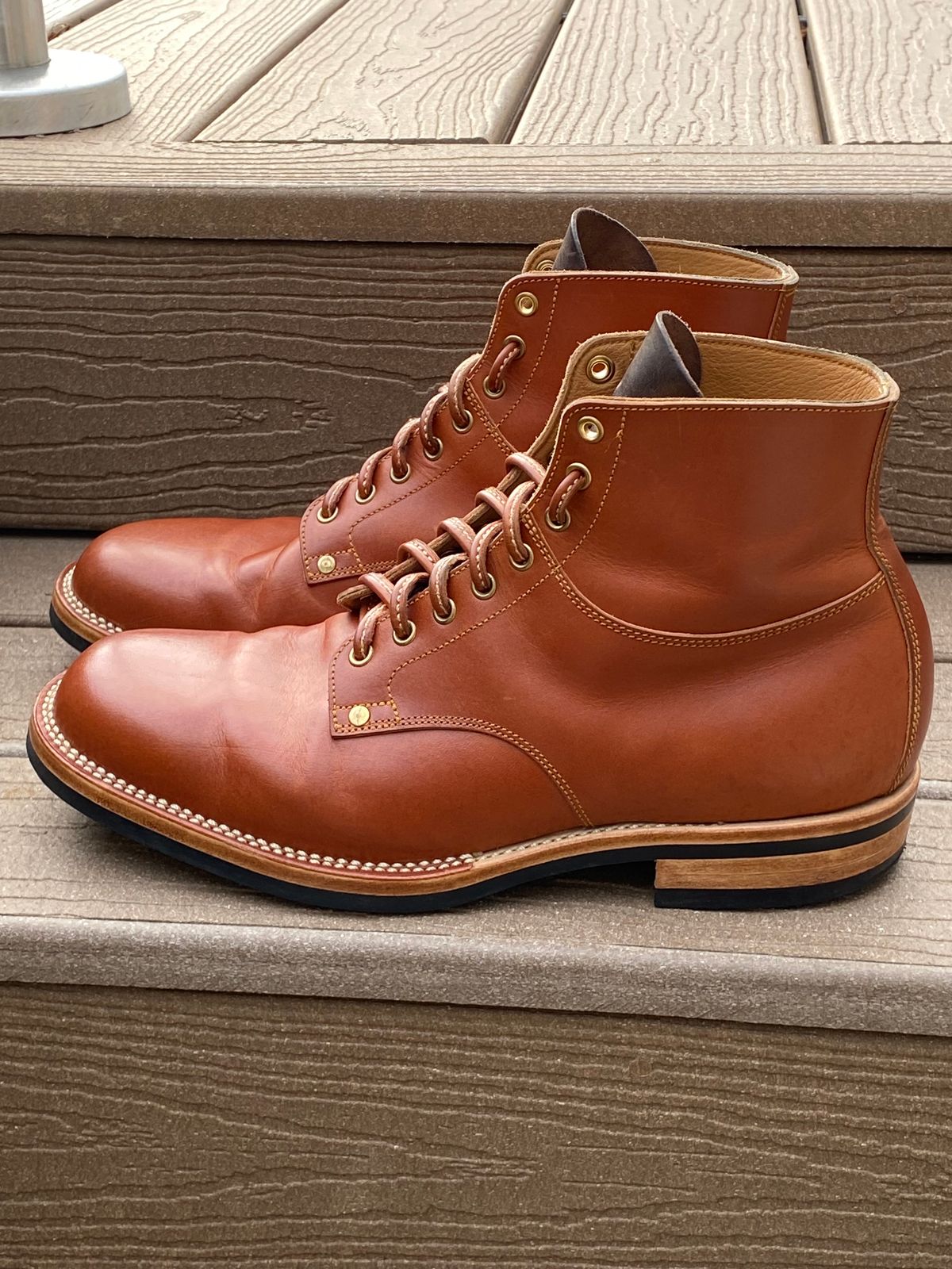 Photo by Behethan on December 4, 2023 of the Østmo Type I in Spanish Veg Tan.