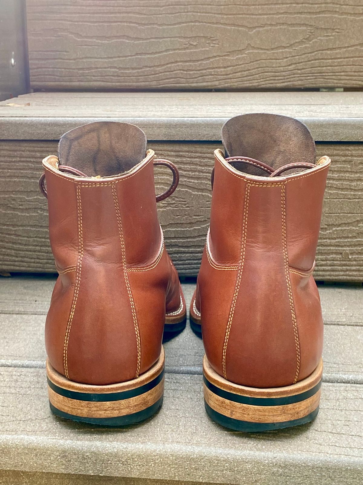 Photo by Behethan on February 4, 2024 of the Østmo Type I in Spanish Veg Tan.