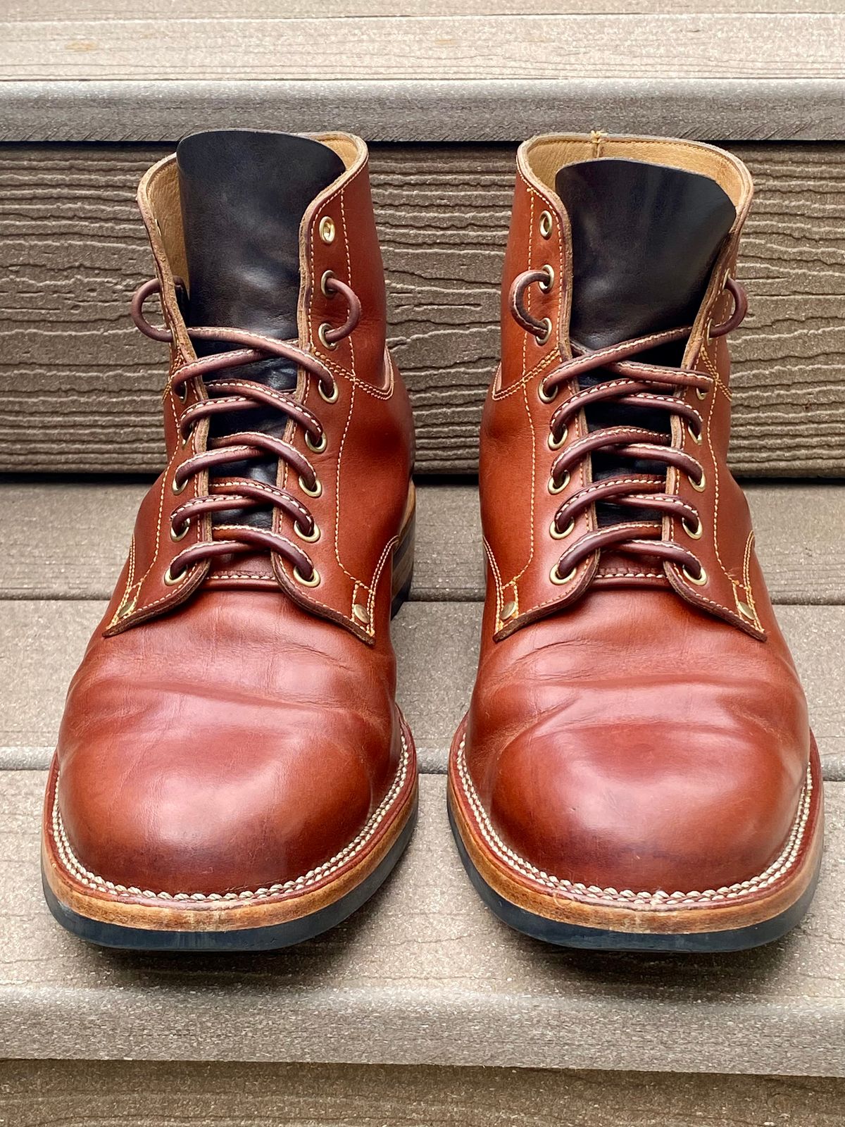 Photo by Behethan on April 5, 2024 of the Østmo Type I in Spanish Veg Tan.