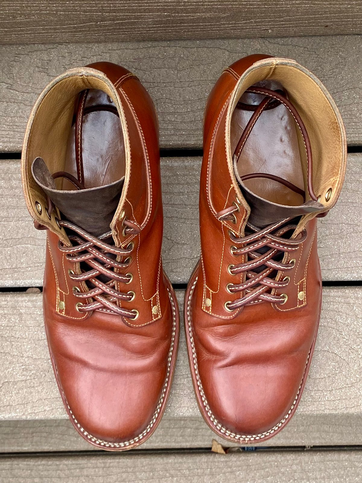 Photo by Behethan on April 5, 2024 of the Østmo Type I in Spanish Veg Tan.