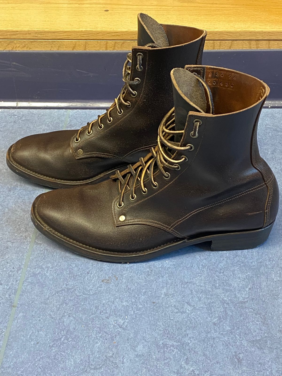 Photo by Behethan on December 2, 2024 of the NF Bootmaker Belmont Boot in Horween Brown Courtland Chromexcel.