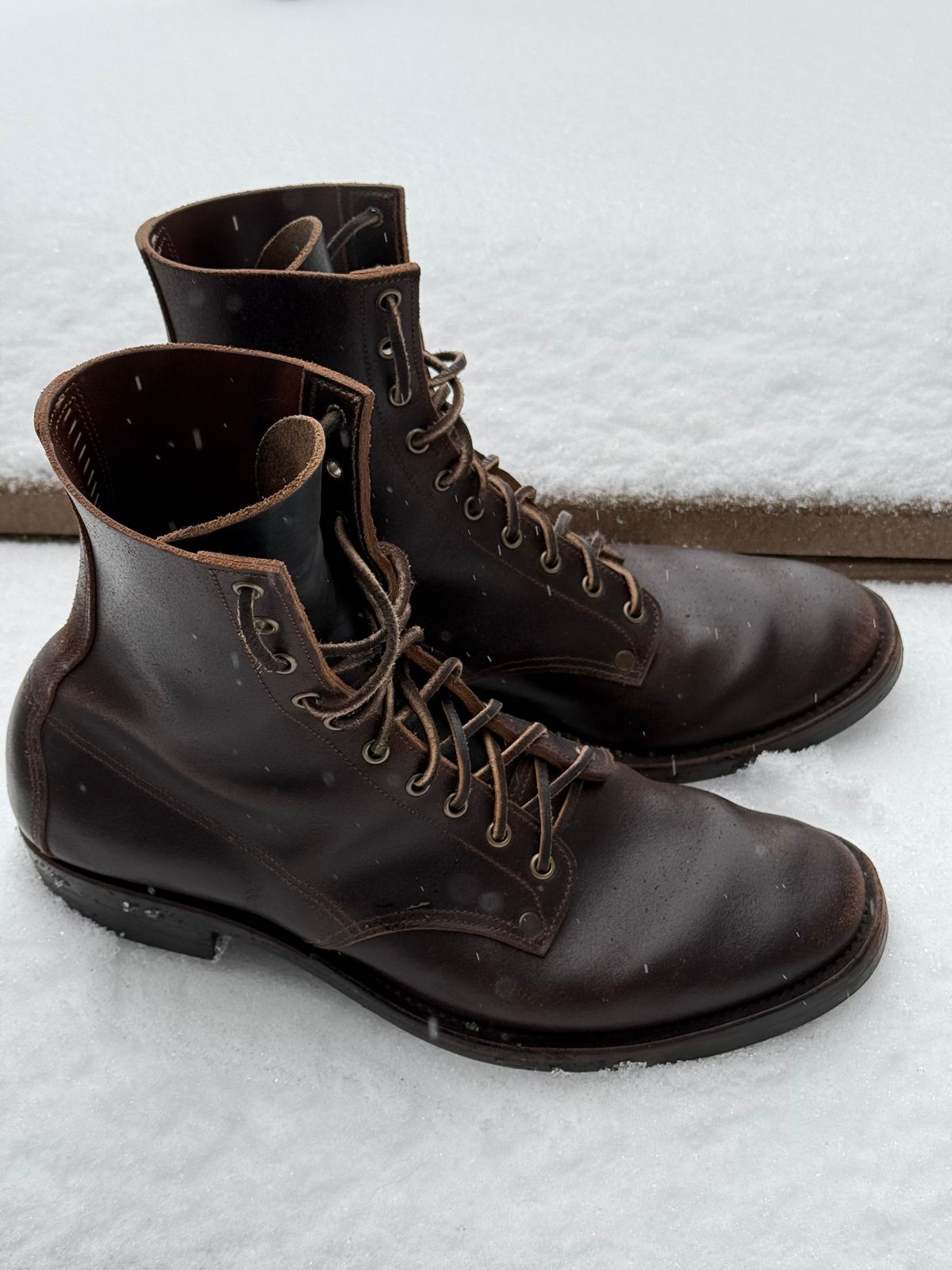 Photo by Behethan on January 5, 2025 of the NF Bootmaker Belmont Boot in Horween Brown Courtland Chromexcel.