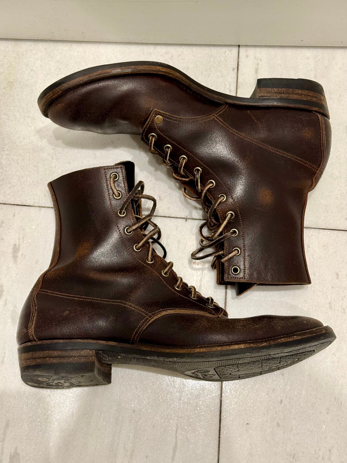Photo by Behethan on March 5, 2025 of the NF Bootmaker Belmont Boot in Horween Brown Courtland Chromexcel.