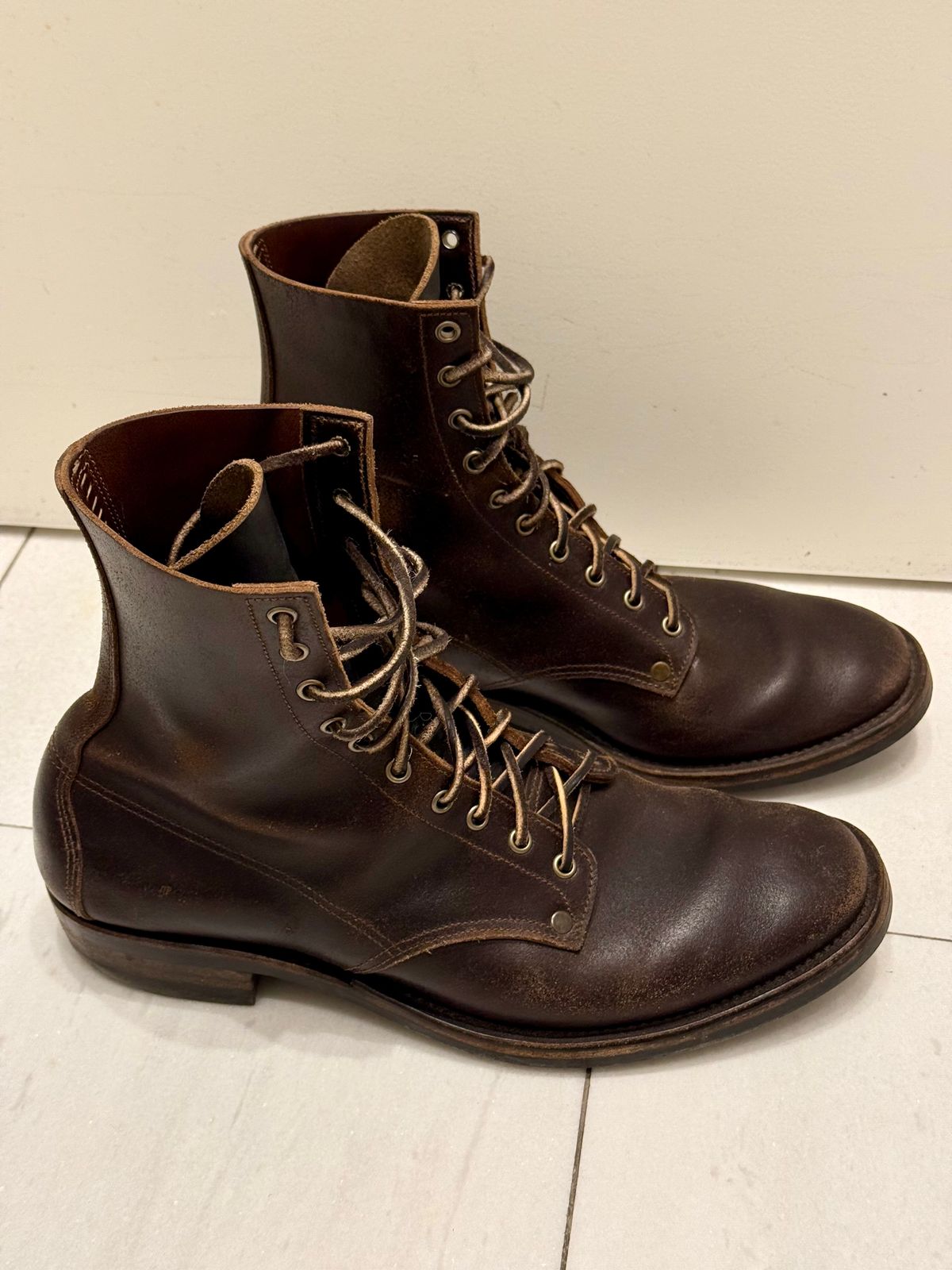 Photo by Behethan on March 5, 2025 of the NF Bootmaker Belmont Boot in Horween Brown Courtland Chromexcel.