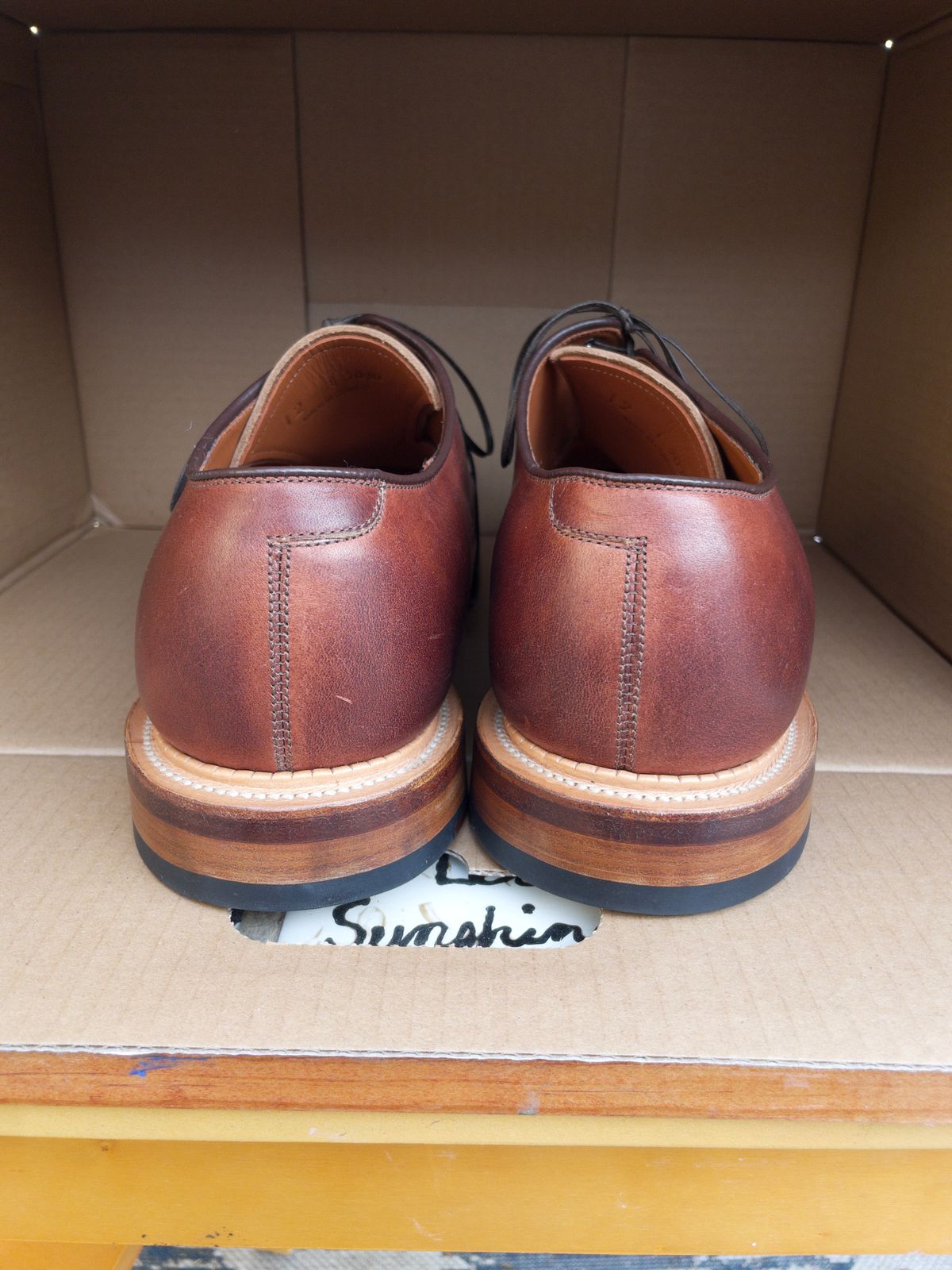 Photo by grantsyourguy on November 5, 2024 of the Viberg Rockland Blucher in Horween Nut Cypress.