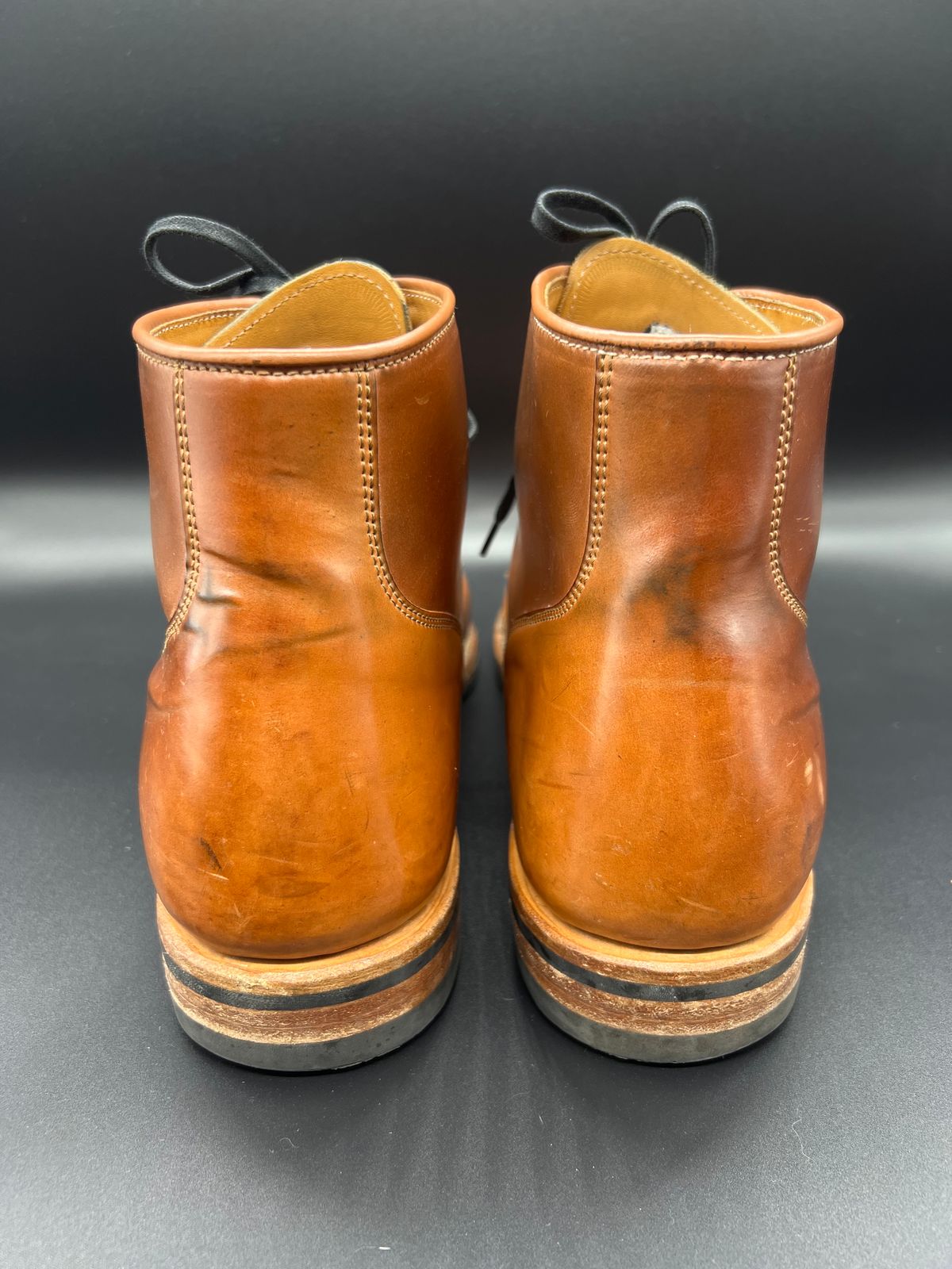 Photo by Thebootbum on March 5, 2023 of the Viberg Service Boot BCT in Horween Natural Shell Cordovan.