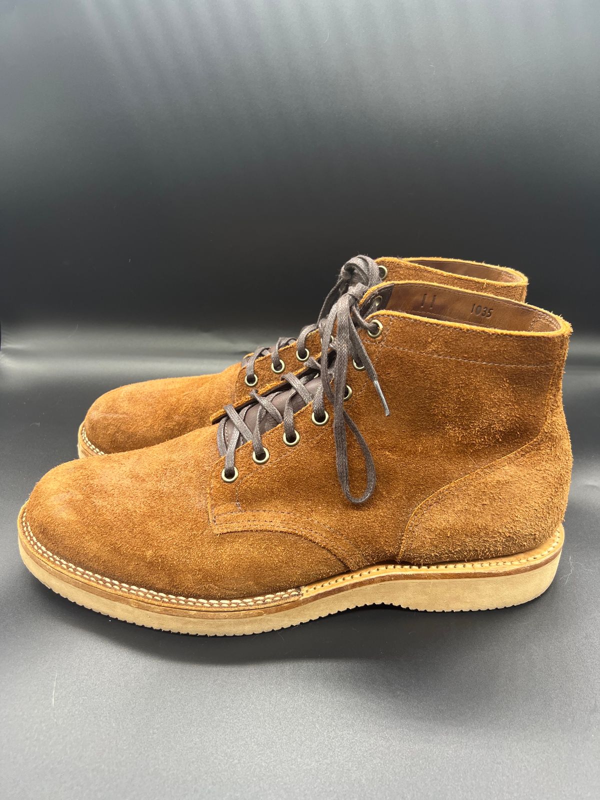 Photo by Thebootbum on November 6, 2023 of the Viberg Service Boot in Seidel Aged Bark Roughout.