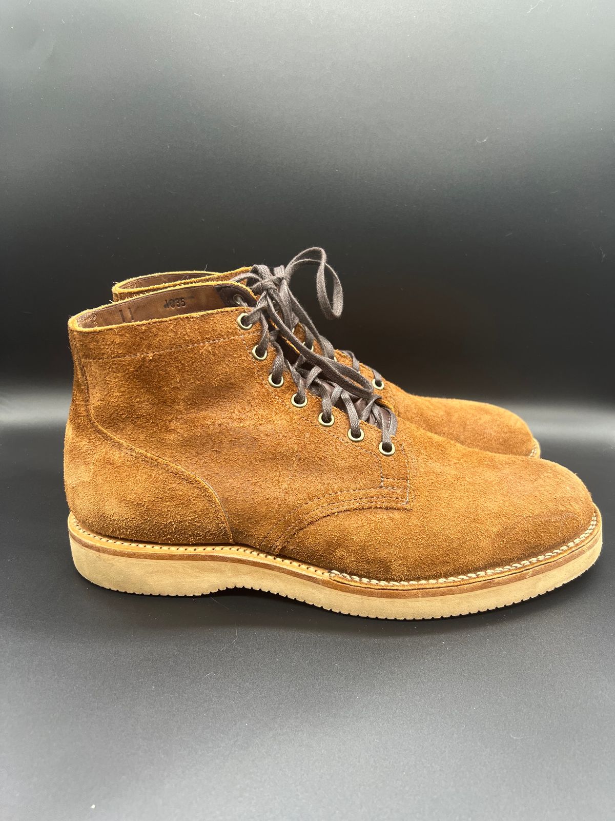 Photo by Thebootbum on December 4, 2023 of the Viberg Service Boot in Seidel Aged Bark Roughout.