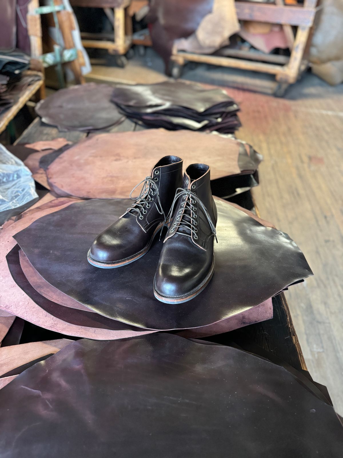 Photo by cordoman on October 4, 2023 of the Viberg Service Boot in Horween Brown Wooly.