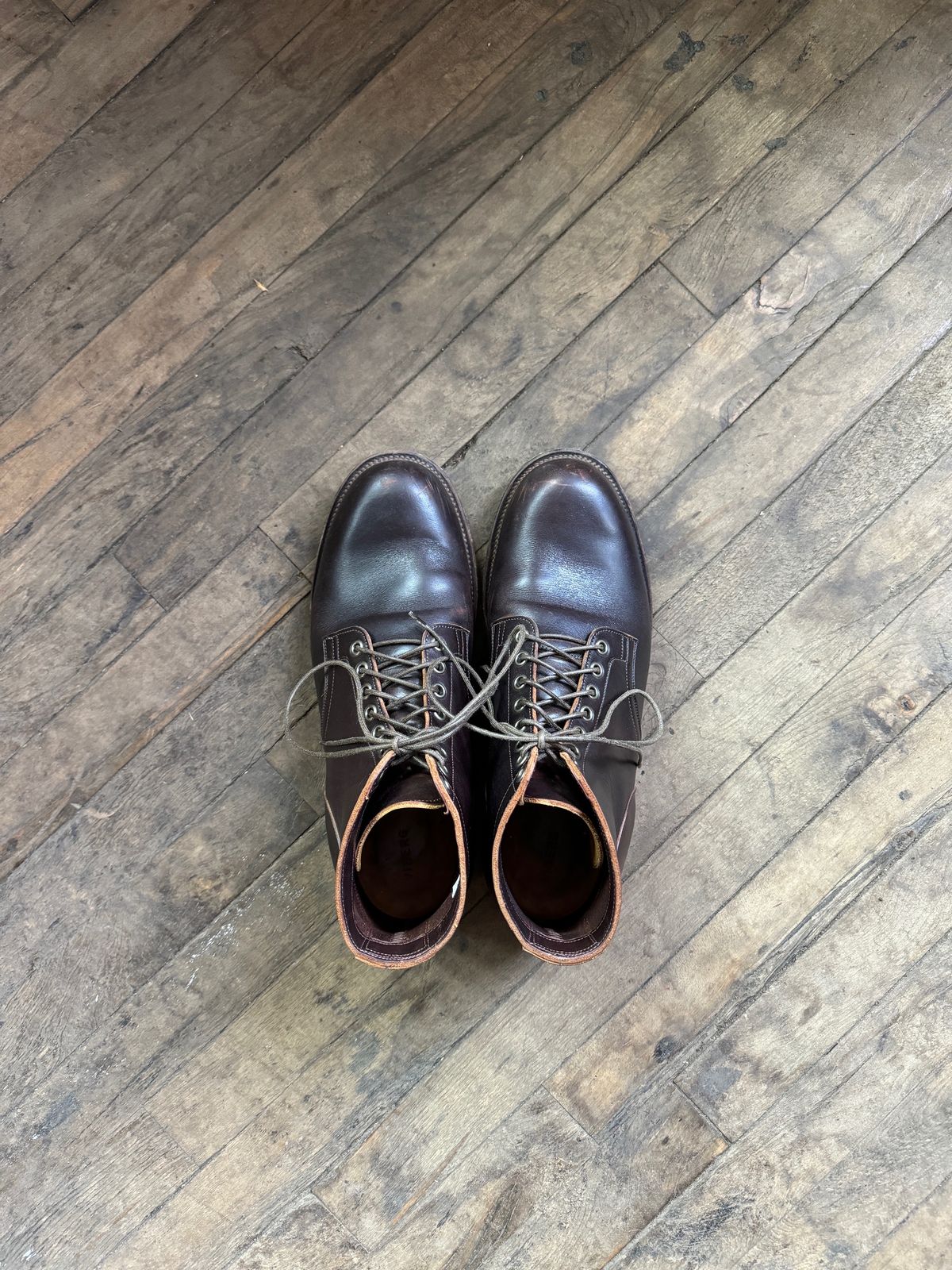 Photo by cordoman on November 6, 2023 of the Viberg Service Boot in Horween Brown Wooly.